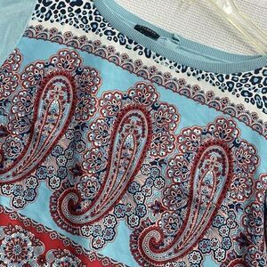Talbots L Elegant‎ Paisley Print Short Sleeve Top with Leopard Trim in Turquoise